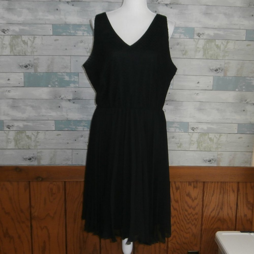 Alfani Black Dress with Lace Top and Lining - D17
